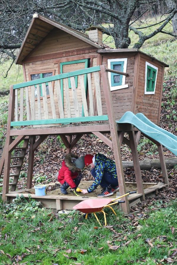 Apartmany Pod Klingerom Banská Štiavnica エクステリア 写真