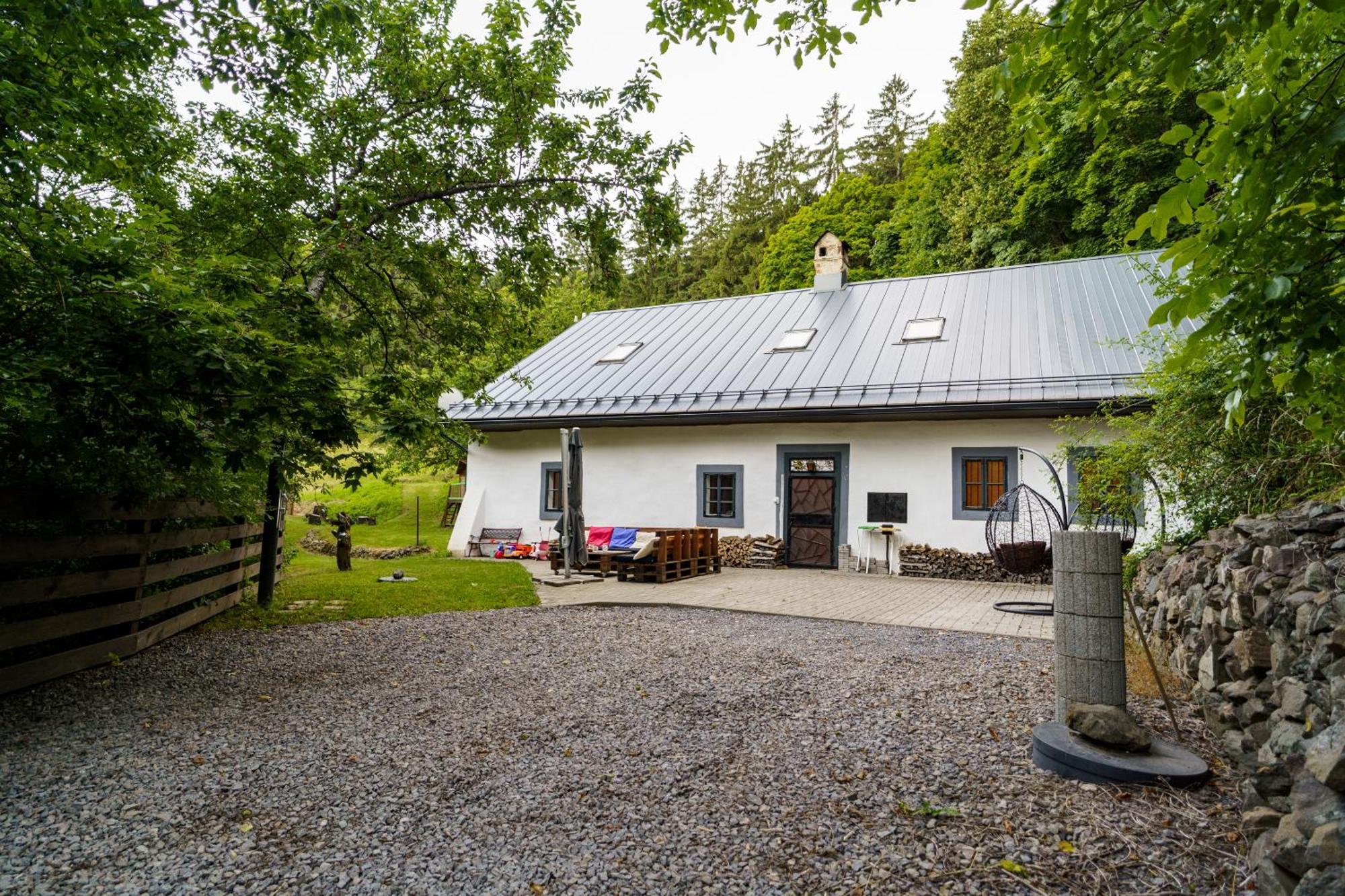 Apartmany Pod Klingerom Banská Štiavnica エクステリア 写真